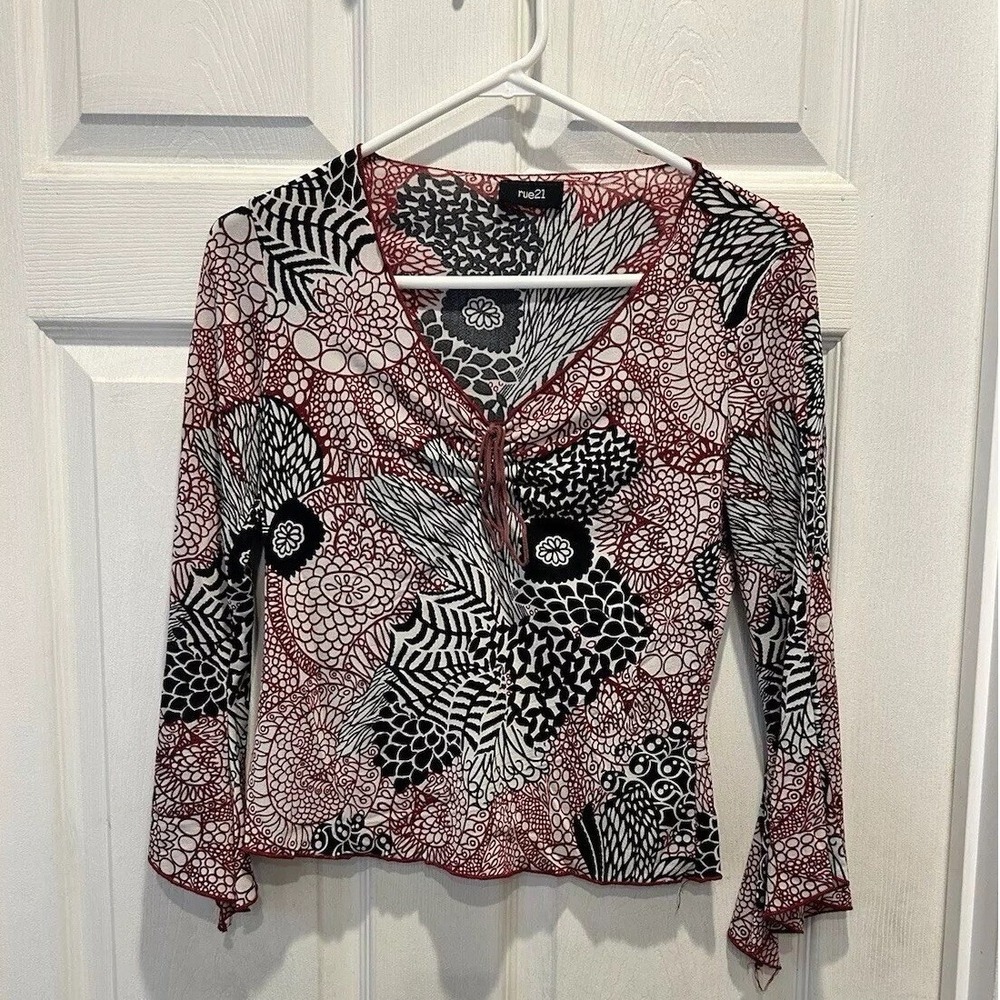 VTG rue21 Womens Y2K Abstract Floral Bell Sleeve Mesh Top Fairy Whimsigoth